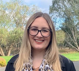 Meet your Posher, Kimberly